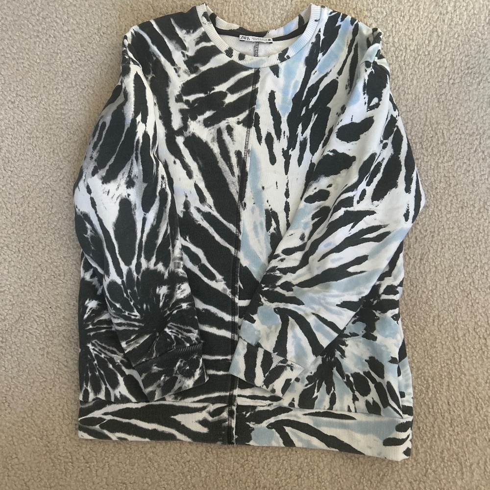 Zara Tie-dye blue crewneck